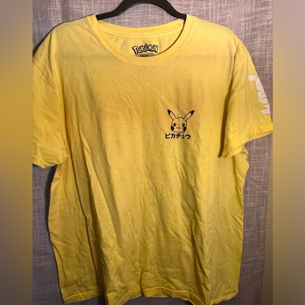 ThinkGeek Pokémon Pikachu T-Shirt Men's Size Extra Large XL - Yellow